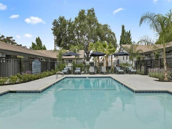 $1,945 / 1br - 725ft2 - Clubhouse, Modern Appliances, Pet Friendly, Carports (Upland,CA)64028082911235124