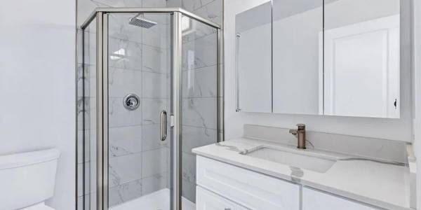 $2,610 / 2br - 713ft2 - Gorgeous Swimming Pool, Large Closets, Private Patio, Assigned Parking (napa county)63695896870529124
