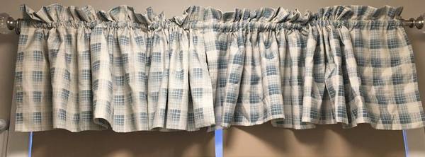 2 blue and white window valances 1