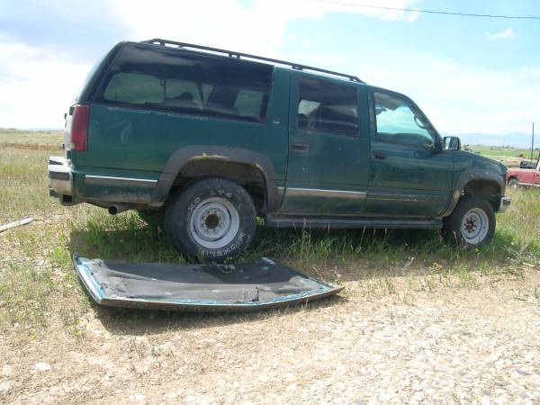 Parts vehicle,1998 Suburban 1