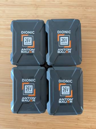 Anton Bauer Dionic 240Wh 26V Gold Mount Plus Battery 1