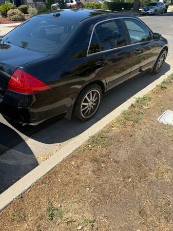 2007 Honda Accord en venta - $3,300 (Granada Hills)63623900630147124