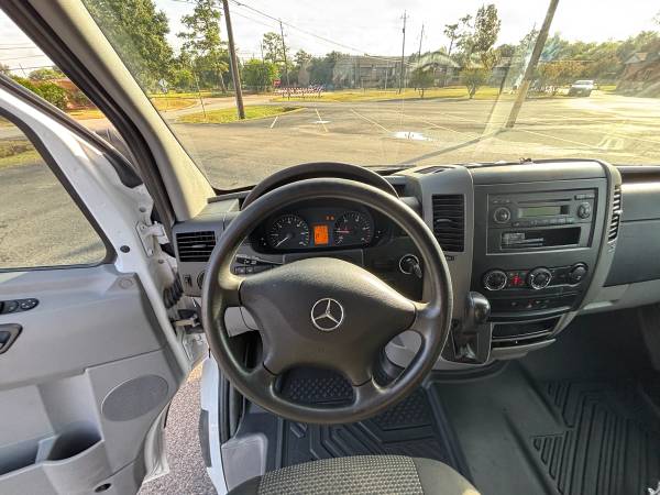 2013 Mercedes Sprinter - Photo 15