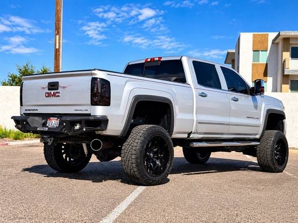 2018 GMC Sierra 2500 4x4 - Photo 5
