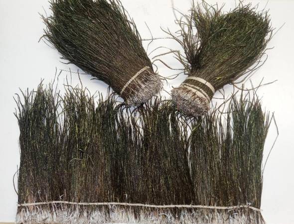 FLY TYING VISES FURS FEATHERS, FUR, AND MUCH MORE 1