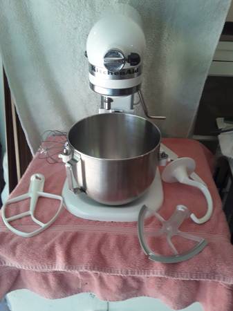 Kitchenaid ProLift Stand Mixer Bundle 1