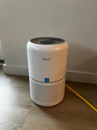 Levoit Air Purifier Core 300-P 1