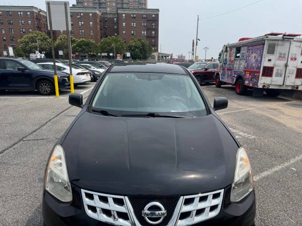 2011 Nissan Rogue - $3,900 (Funciona increíblemente bien)63470615014659121