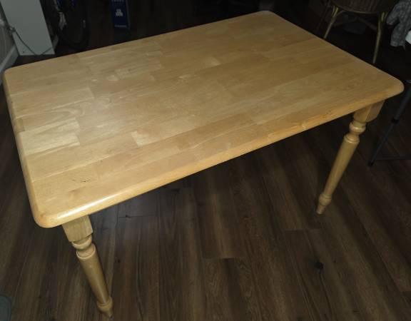 Solid Pine Table 1