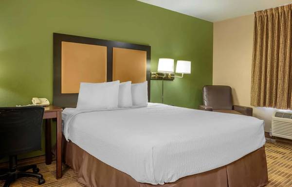 $1,899 / 1br - Act Fast! Limited Availability - No Lease, No Deposit (520 North Bell Avenue, Carnegie, PA)64013364929155121