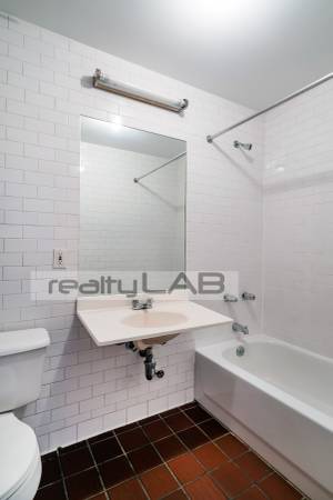 $2,799 / 475ft2 - authentic factory artists' loft*15mins2wall st*huge so windows/roof (crown heights / bedford stuyvesant)64033630658561123