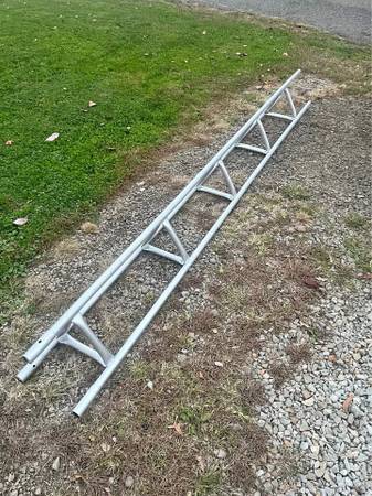 Wanted: Antenna Tower 1