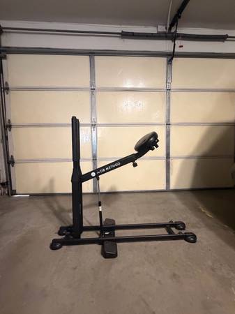 DB Method squat machine 1