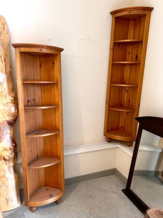 Pine Corner Shelving Unit 1