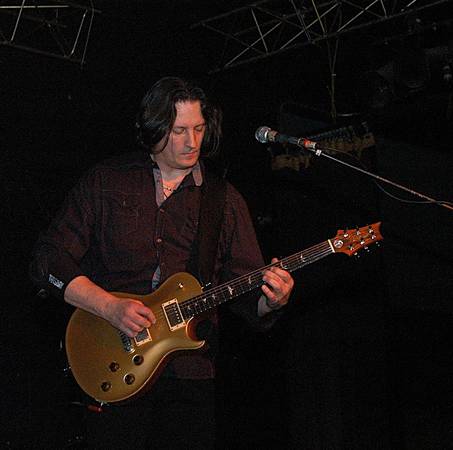 Guitarrista experimentado buscando banda (Terre Haute)63671518928131120