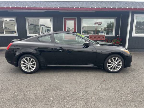 2011 Infinity G37 1