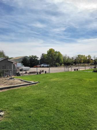 $3,500 / 5br - 3000ft2 - Horse Property 5 Bdrm Ranch Style For Sale or Lease/Option (Henderson)64143967715585121
