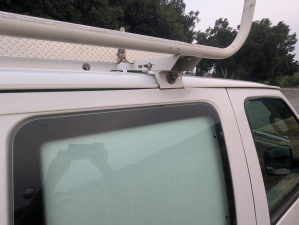 2011 Ford E250 Van - Photo 10