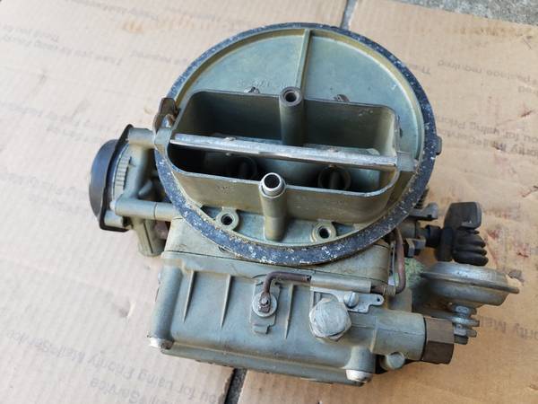 new old stock Holley Ford V8 carb 2300 series 1
