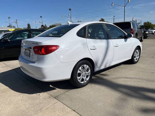 2010 Hyundai Elantra Blue 4dr Sedan - $4,450 (Roseville)63616906515457124