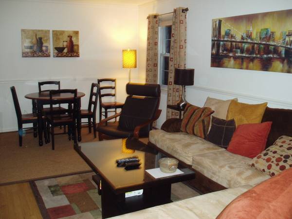 $3,200 / 4br - Are you re-locating/in the area briefly and need a short term rental? (Fairfax City)63896156390018120