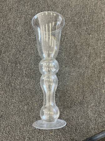Tall glass vase 1