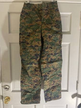 Small / Regular Military USMC Pants 1