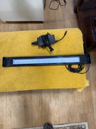 Fluval LED Aquarium Light 1