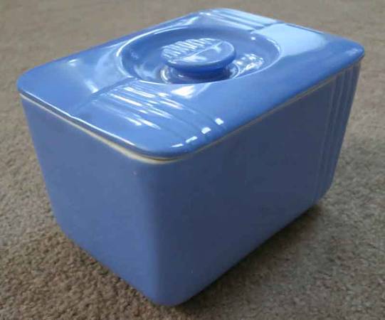 Vintage Covered Ceramic Refrigerator Dish in periwinkle blue 1