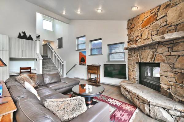 $1 / 3br - Ubicación perfecta en el casco antiguo/Deer Valley. Te encantará aquí. (Park City, UT)63969054270595124