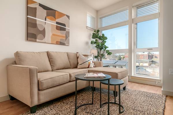 $1,350 / 1 hab. - ¡Disfruta de este moderno y único departamento de 1 habitación en The Ryder! ¡Llama para hacer una visita! (SE Portland, Ankeny, Burnside)63841707552385122