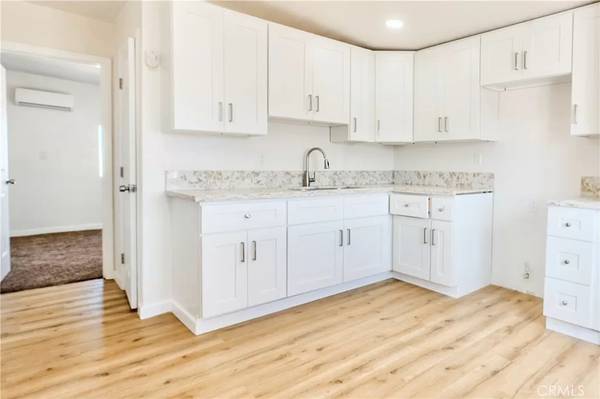$2,095 / 3br - 1100ft2 - RENTO CASA 3 RECAMARAS 2  BAÑOS EN BARSTOW CA 92311 (BARSTOW CA)63686192290049123