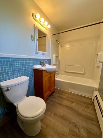 $935 / 1br - Beautiful 1BR in Greentree! Heat & Storage Included!! Call Today!! (Greentree / Crafton / Beechview / Mt Washington / Dormont)63664543903361124