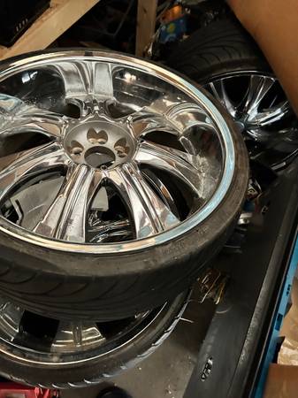 4 “20” Rims 5 lugs 1