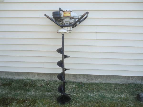 Jiffy Ice Auger With 8 Inch Auger Tecumseh Motor 1