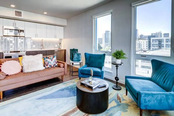 $2,625 / 1br - 736ft2 - Ideal 1 BR/1 BA with Plank Flooring, Soft Close Cabinetry (oakland downtown)63847328235137120