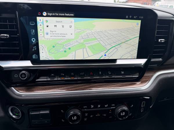2025 Chevrolet Silverado Crew Cab - Photo 15