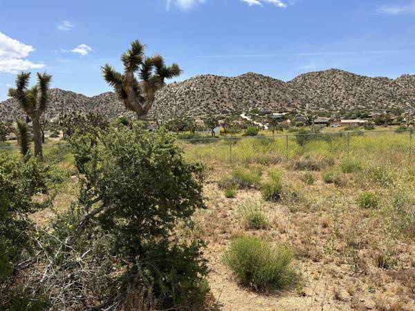$115,000 / 54885ft2 - 1,26 Acres en la histórica ciudad pionera, financiamiento del propietario. (Pioneertown/Joshua Tree)63668370698627122