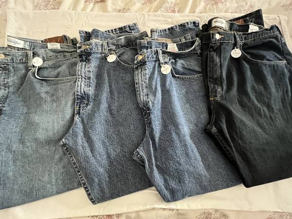 Wrangler Men’s Jeans (4) 1