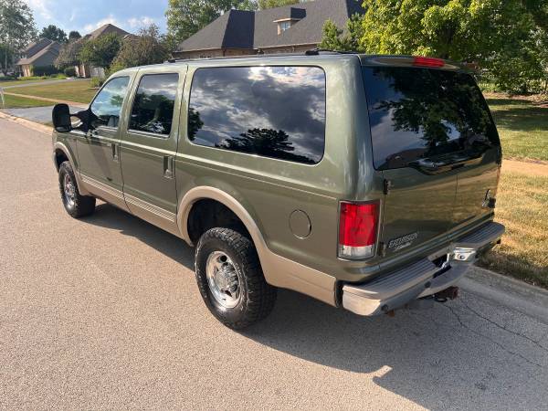 2000 Ford Excursion Limited Runs Perfect Very Clean - $3,900 (Naperville)63616850210691122