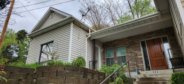 Perfect Quiet Convenient Centerville 2 Bedroom 1