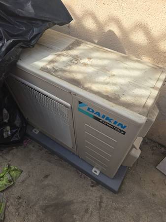 DAIKIN mini split AC air conditioner 1