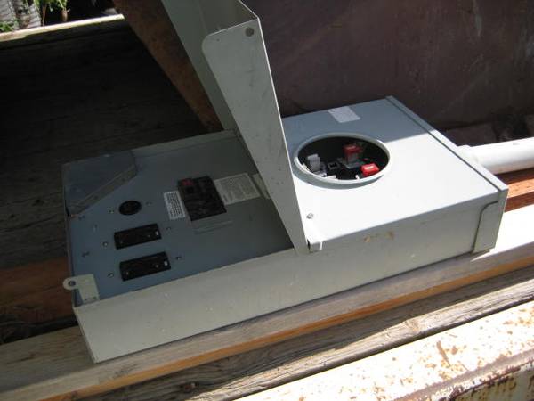 Temporary Power Pole and Meter Set - $360 (Waterville)63441581370115120