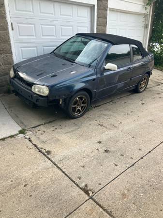 2000 Volkswagen Cabrio - $1,500 (Milwaukee)63471407227265120