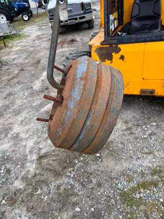 ford tractor wheel weights !! - $150 (Loganville)63470457305345120