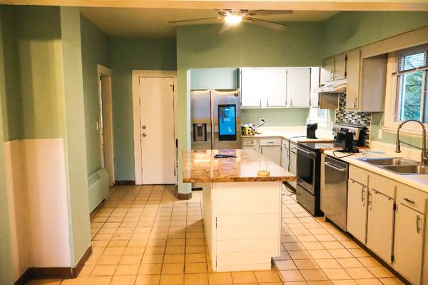 $3200.00 / 4br - 2600ft2 - Spacious 4 Bed, 3 Full Bath Single Family Home in Binghamton, NY64035576060289124