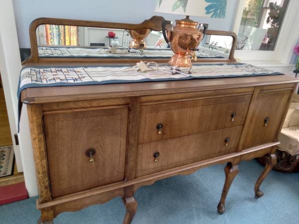 Antique Buffet 1