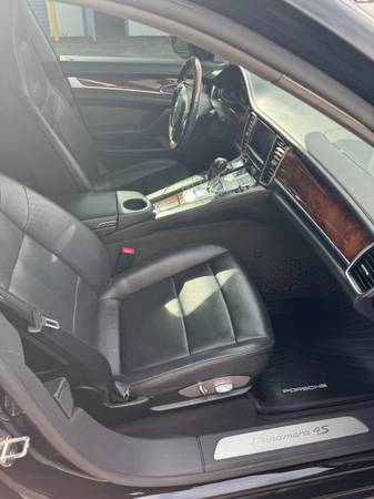 2011 Porsche Panamera 4S - $20,900 (gilroy)63487133675649121