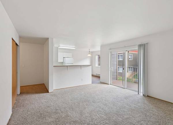 $2,328 / 3br - Comunidad recién renovada, centro de negocios, vida sin mantenimiento (8510 212th St NE, Arlington, WA)63688608138369123