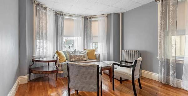 $1,500 / 1br - 642ft2 - on-site (Lynn)63951007852418121